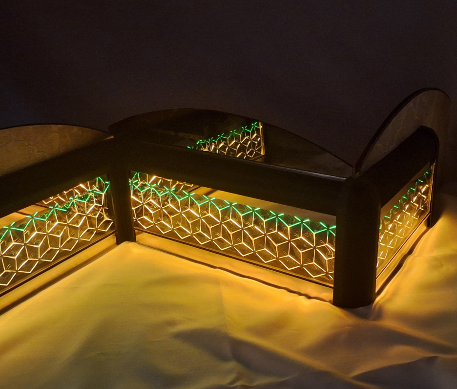 قرنیز استیل طرح برجسته نورانی